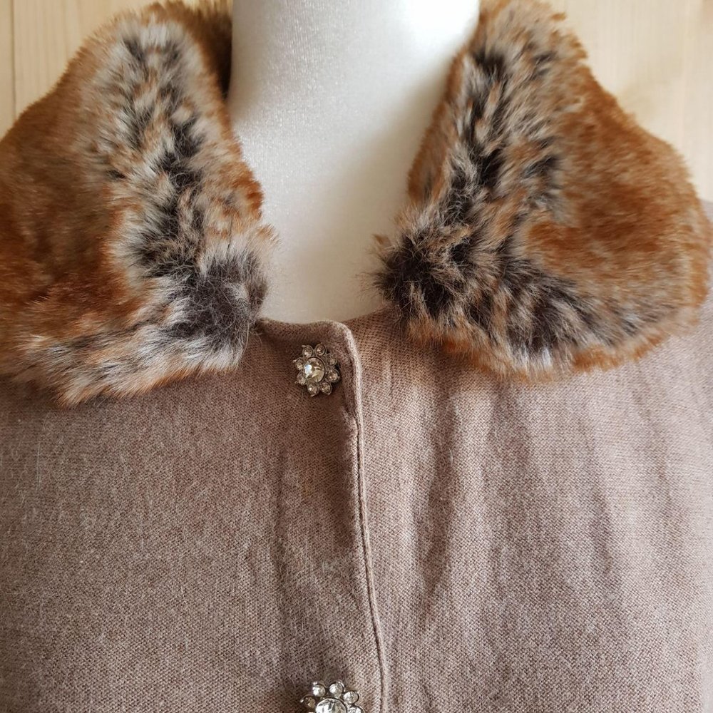 Sz M Angora Rabbit Collar Cardigan with Rhinestone - Picture 2 of 7